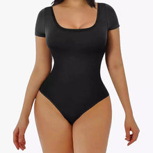 RunwayShape EverydayControl Square Neck Rövid Ujjú Alakformáló Bodysuit