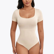 RunwayShape EverydayControl Scoop Neck Rövid Ujjú Alakformáló Bodysuit